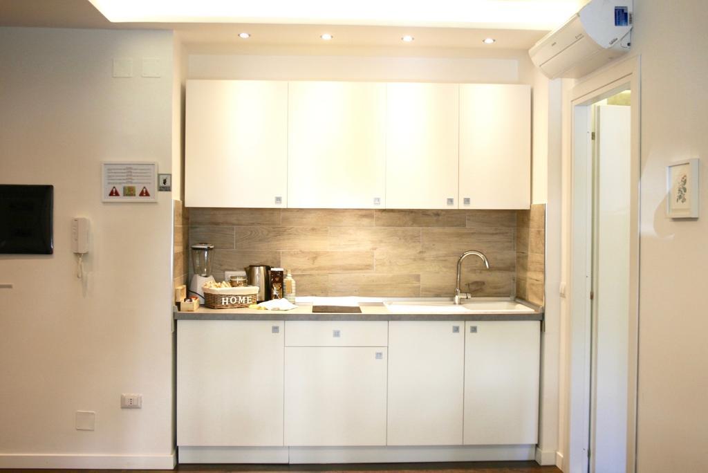 Domi Apartments Wellness Pompei Luaran gambar